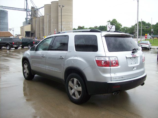 GMC Acadia 2010 photo 3