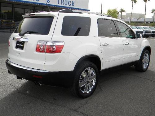 GMC Acadia 2010 photo 3