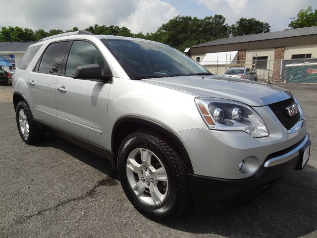 GMC Acadia 2010 photo 1