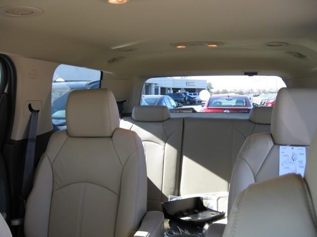 GMC Acadia 2011 photo 4