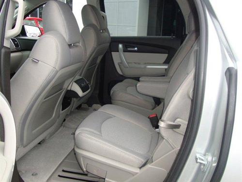 GMC Acadia 2011 photo 3