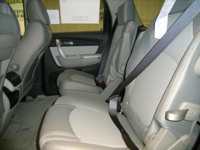 GMC Acadia 2011 photo 4