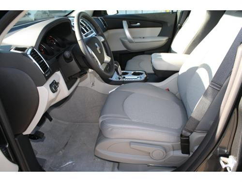 GMC Acadia 2011 photo 4