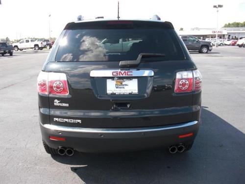 GMC Acadia 2011 photo 3