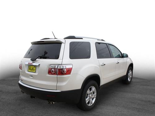 GMC Acadia 2011 photo 2