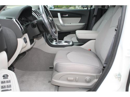 GMC Acadia 2011 photo 4