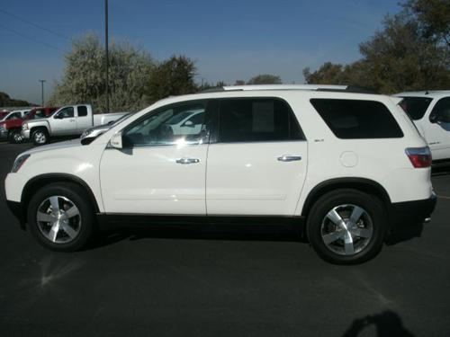 GMC Acadia 2011 photo 1