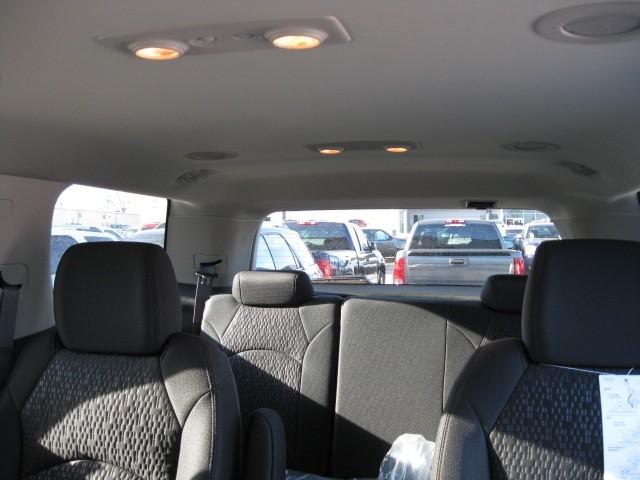 GMC Acadia 2011 photo 4