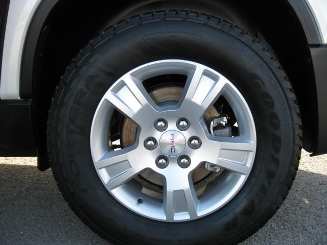 GMC Acadia 2011 photo 5