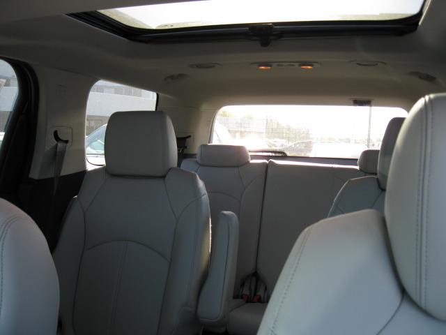 GMC Acadia 2011 photo 4