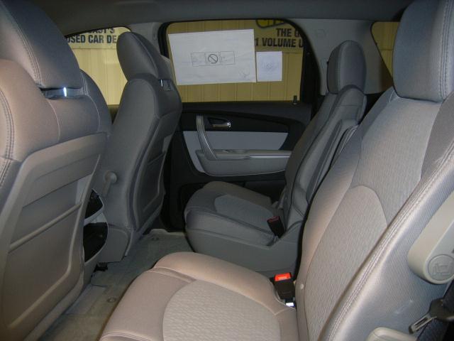 GMC Acadia 2011 photo 4