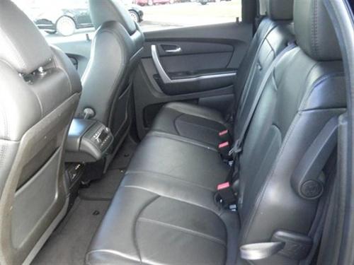 GMC Acadia 2011 photo 2