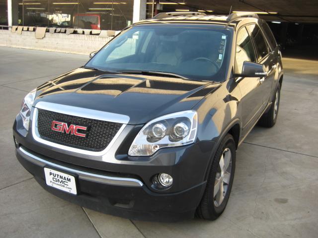 GMC Acadia 2011 photo 1