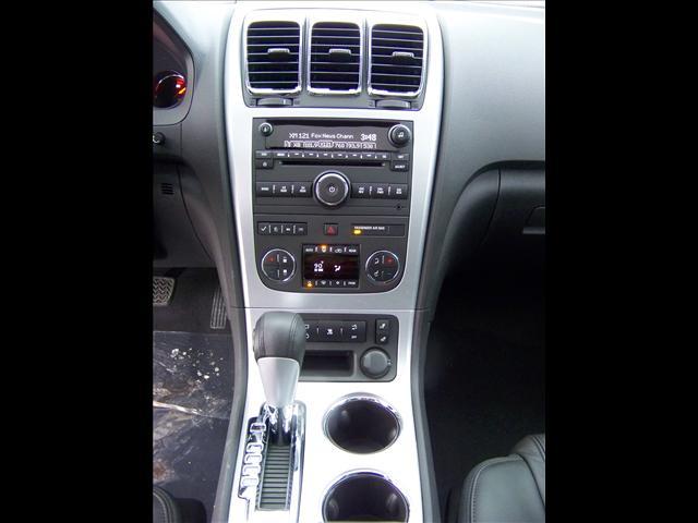 GMC Acadia 2011 photo 4