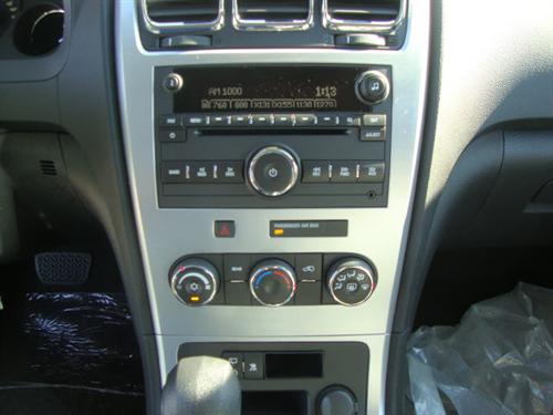 GMC Acadia 2011 photo 3