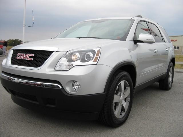 GMC Acadia 2011 photo 1