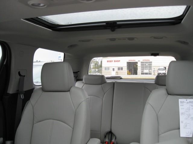 GMC Acadia 2011 photo 4