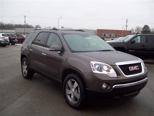 GMC Acadia 2011 photo 3