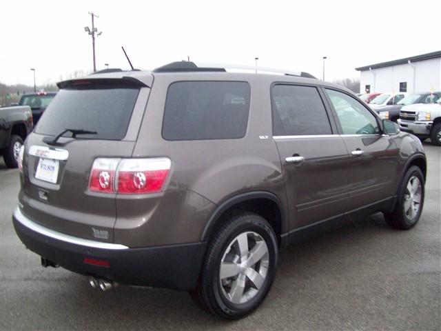 GMC Acadia 2011 photo 5