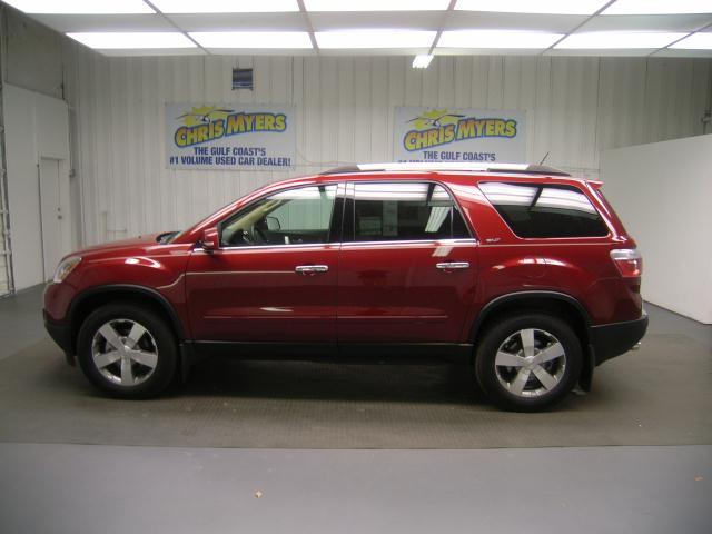 GMC Acadia 2011 photo 1