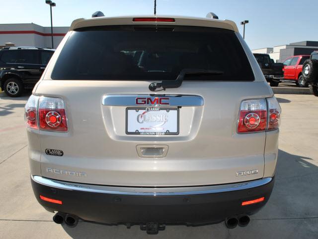 GMC Acadia 2011 photo 4
