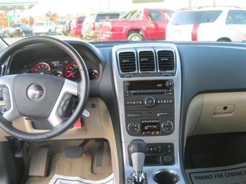 GMC Acadia 2011 photo 4