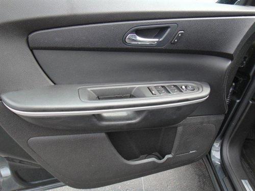 GMC Acadia 2011 photo 5