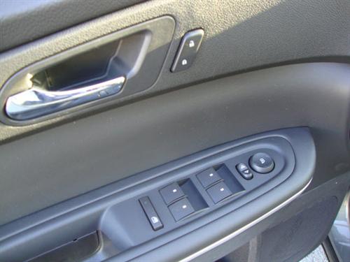 GMC Acadia 2011 photo 1