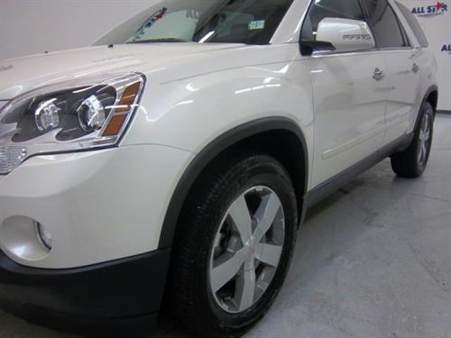 GMC Acadia 2011 photo 1