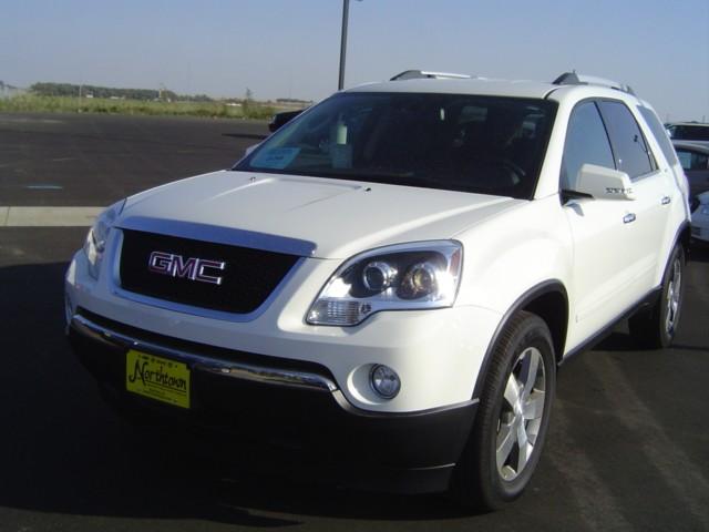 GMC Acadia LX Wagon 4D Sport Utility