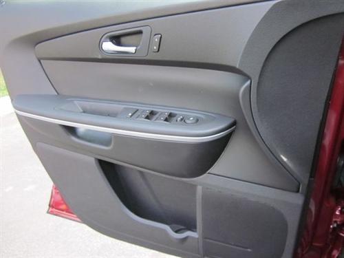 GMC Acadia 2011 photo 1