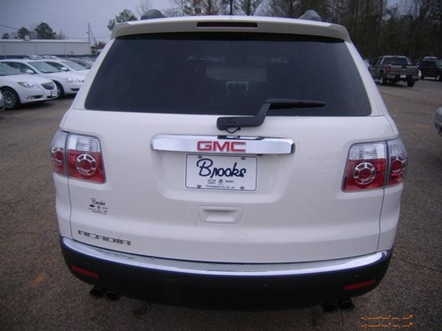 GMC Acadia 2011 photo 3