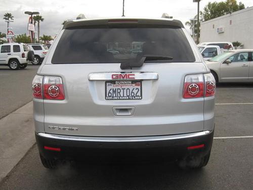 GMC Acadia 2011 photo 3
