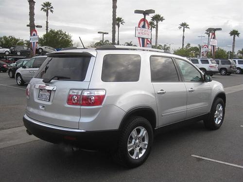 GMC Acadia 2011 photo 4