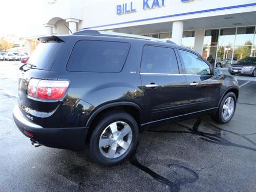 GMC Acadia 2011 photo 2