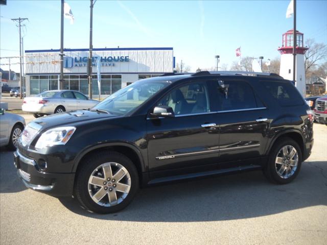 GMC Acadia 2011 photo 1