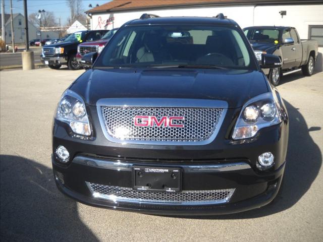 GMC Acadia 2011 photo 3