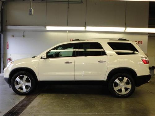 GMC Acadia 2011 photo 1