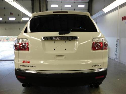 GMC Acadia 2011 photo 3