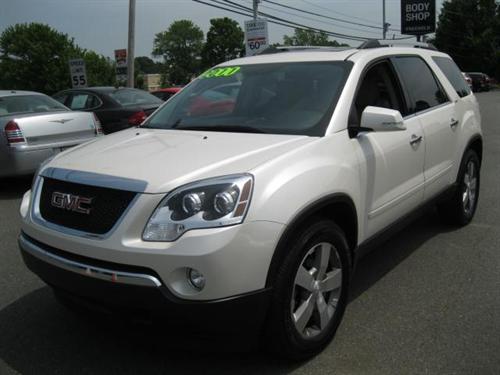 GMC Acadia 2011 photo 1