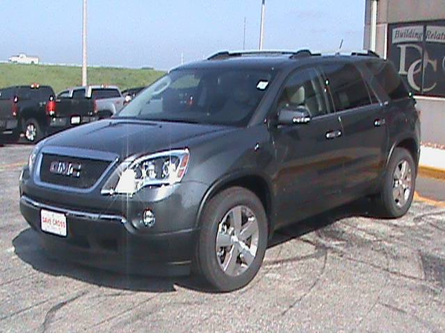 GMC Acadia 2011 photo 1