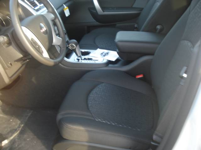 GMC Acadia 2011 photo 1