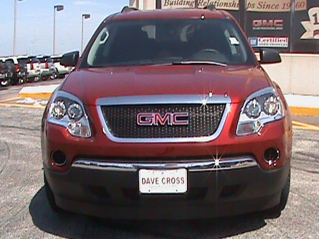 GMC Acadia 2011 photo 2