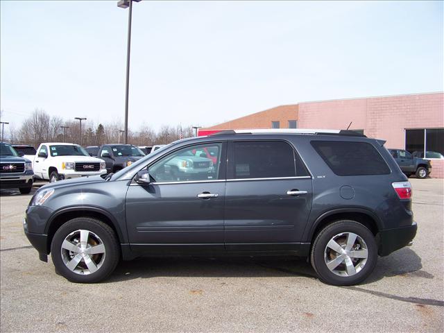 GMC Acadia 2011 photo 1