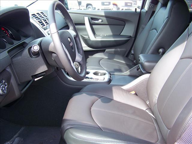 GMC Acadia 2011 photo 5