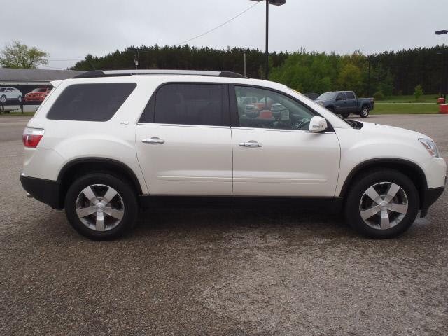 GMC Acadia 2011 photo 16