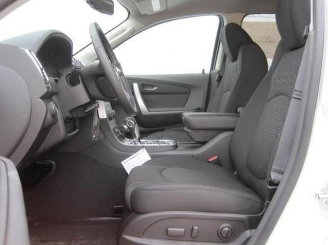 GMC Acadia 2011 photo 3