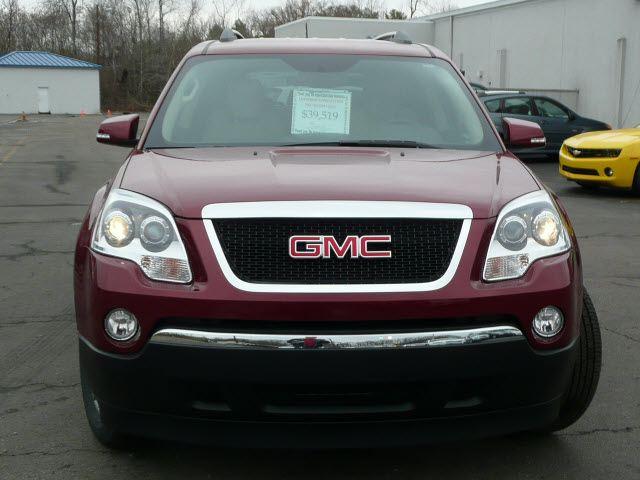 GMC Acadia 2011 photo 1