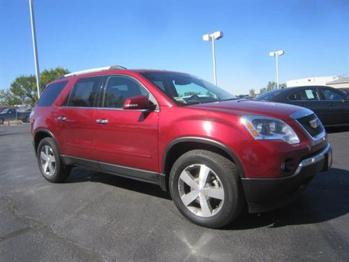 GMC Acadia 2011 photo 2