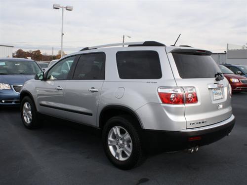 GMC Acadia 2011 photo 3